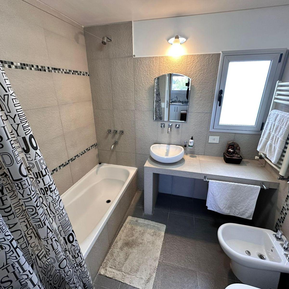 Casa en Venta en El Doradillo Puerto Madryn Sobre Lote de 2 Hectáreas 4