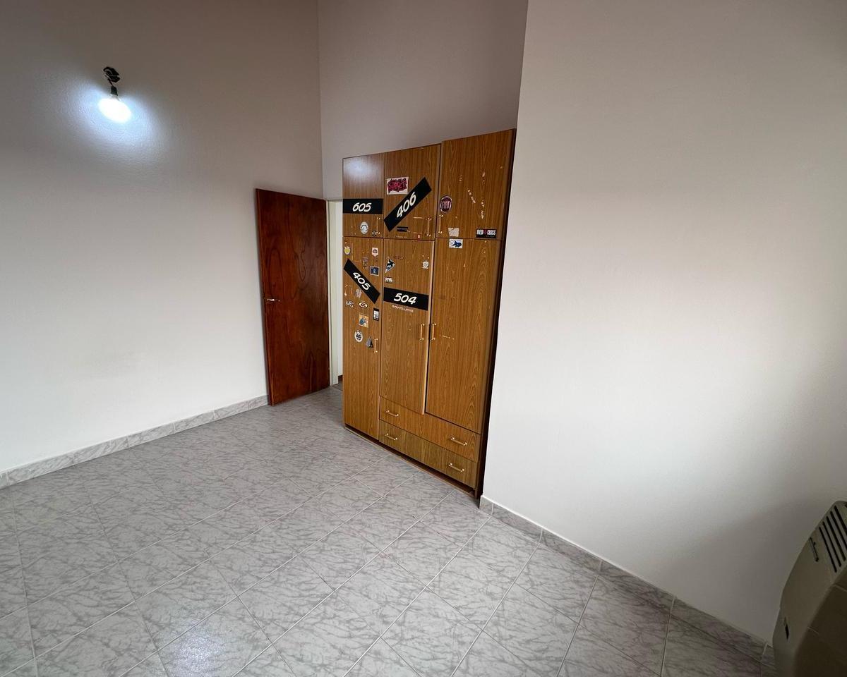 Casa en Venta en Puerto Madryn de 3 Dorm. 5