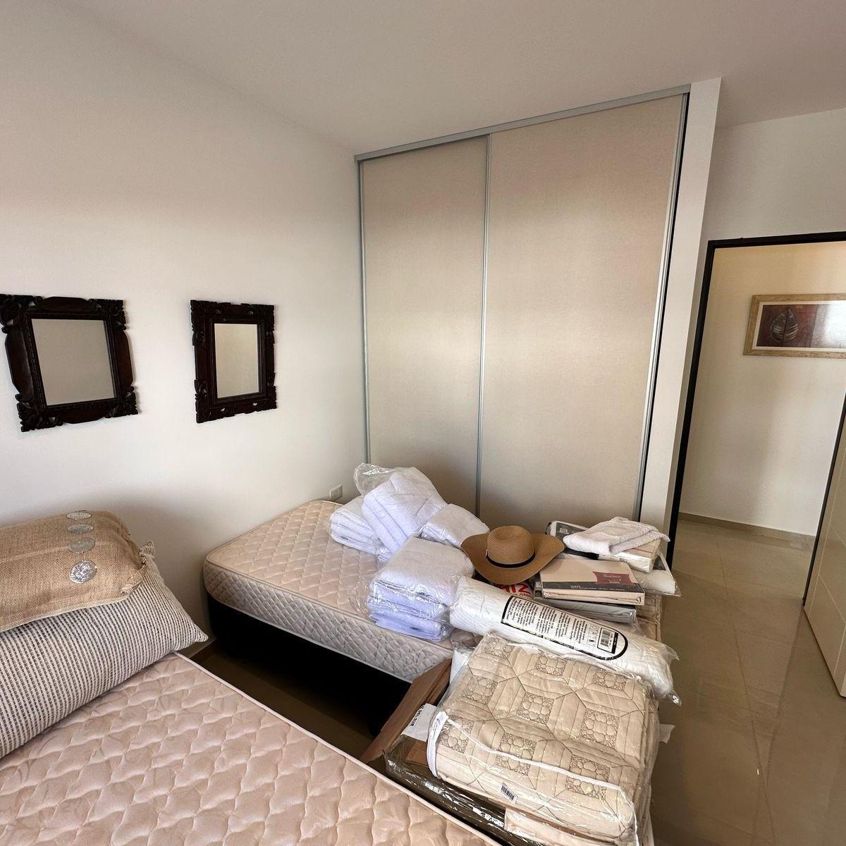 Departamento en Venta de 2 Dorm. a 2 Cuadras de La Playa! 4
