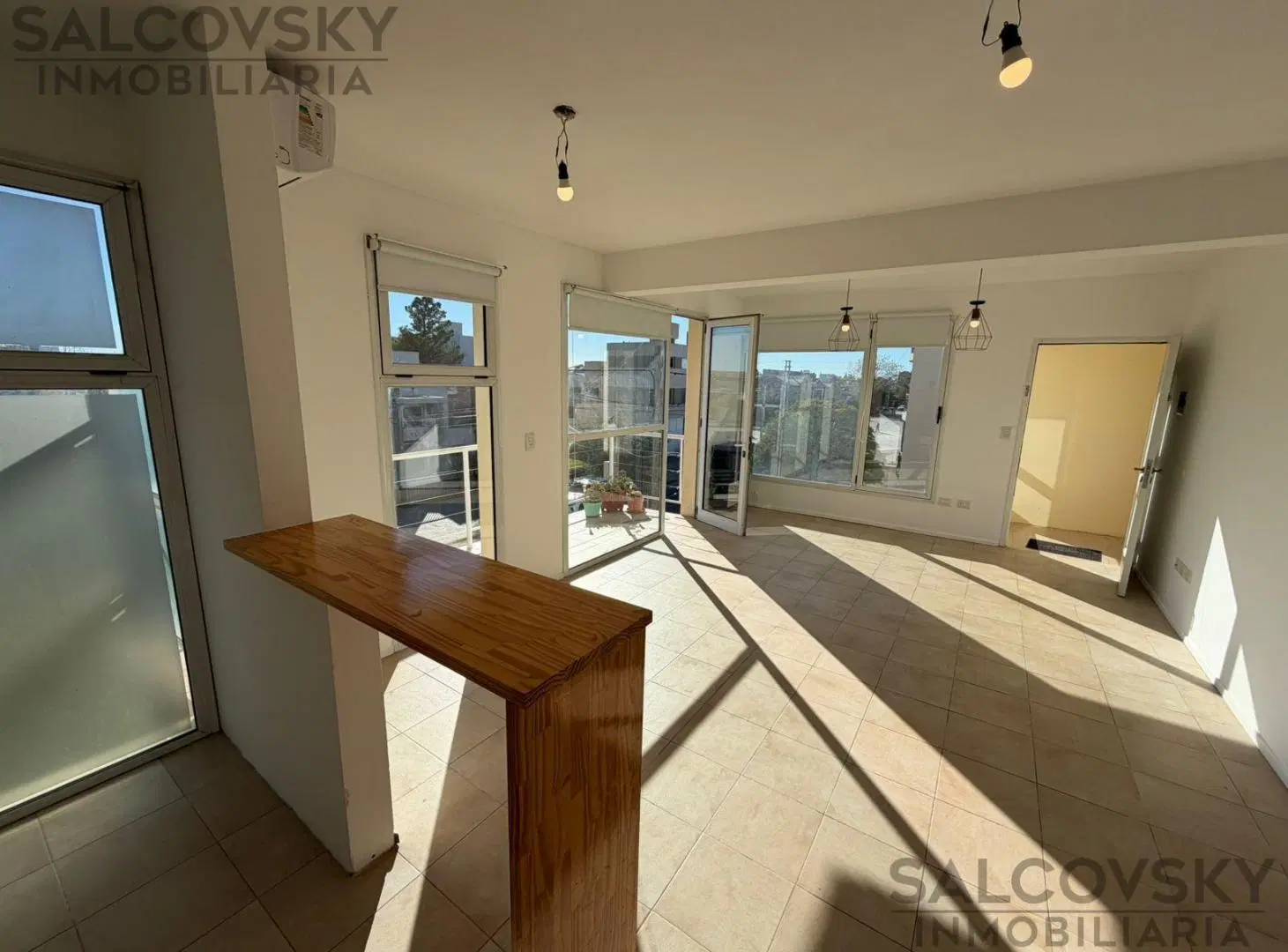Departamento en alquiler de 2 dormitorios en Puerto Madryn 2