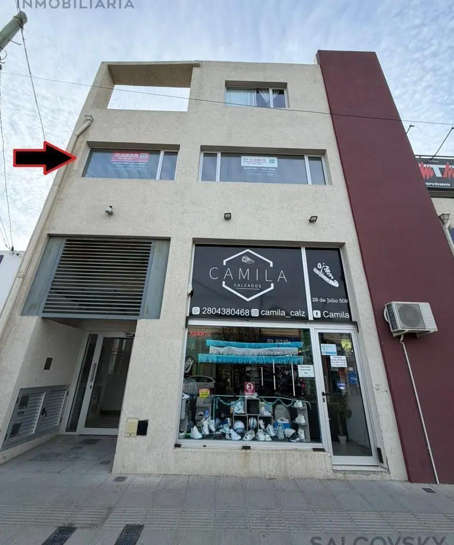 Oficina en alquiler en primer piso con ascensor en el centro de la ciudad 5