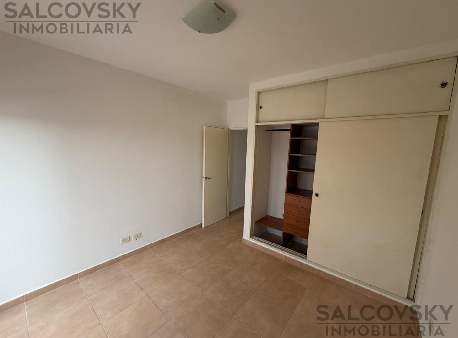 Foto de Departamento en alquiler de 1 dormitorio en primer piso (por escaleras), imagen 1