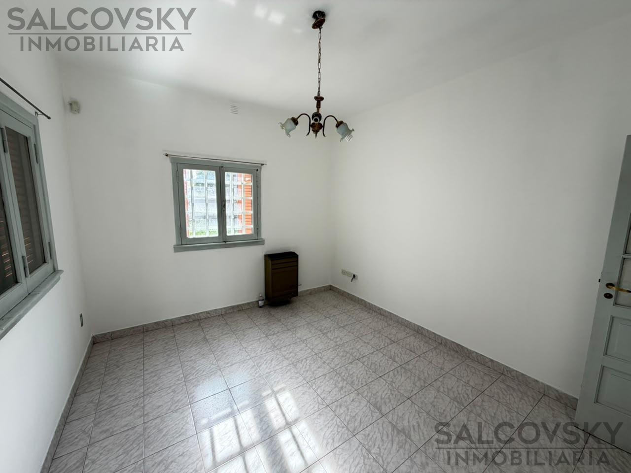 Foto de Casa en alquiler en Puerto Madryn de 2 dormitorios, imagen 4