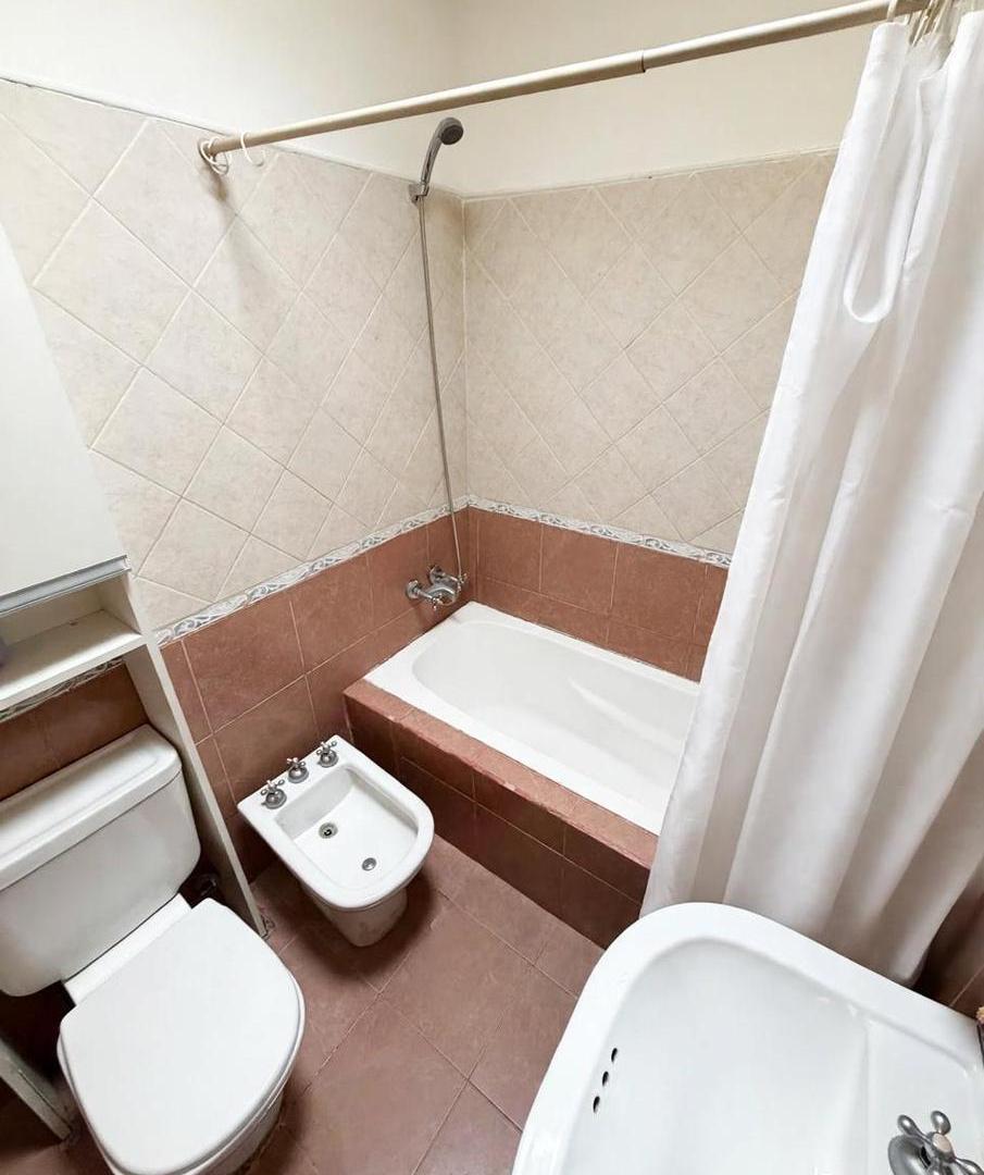 Foto de Casa Duplex en venta de 3 dormitorios en Puerto Madryn, imagen 4
