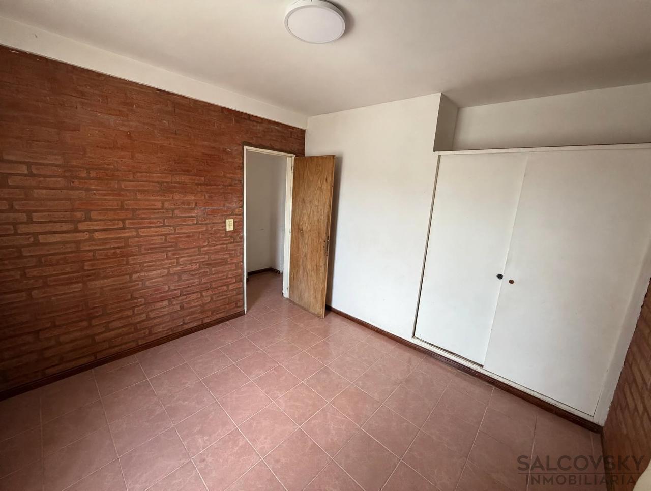 Foto de Casa Duplex en venta de 3 dormitorios en Puerto Madryn, imagen 1