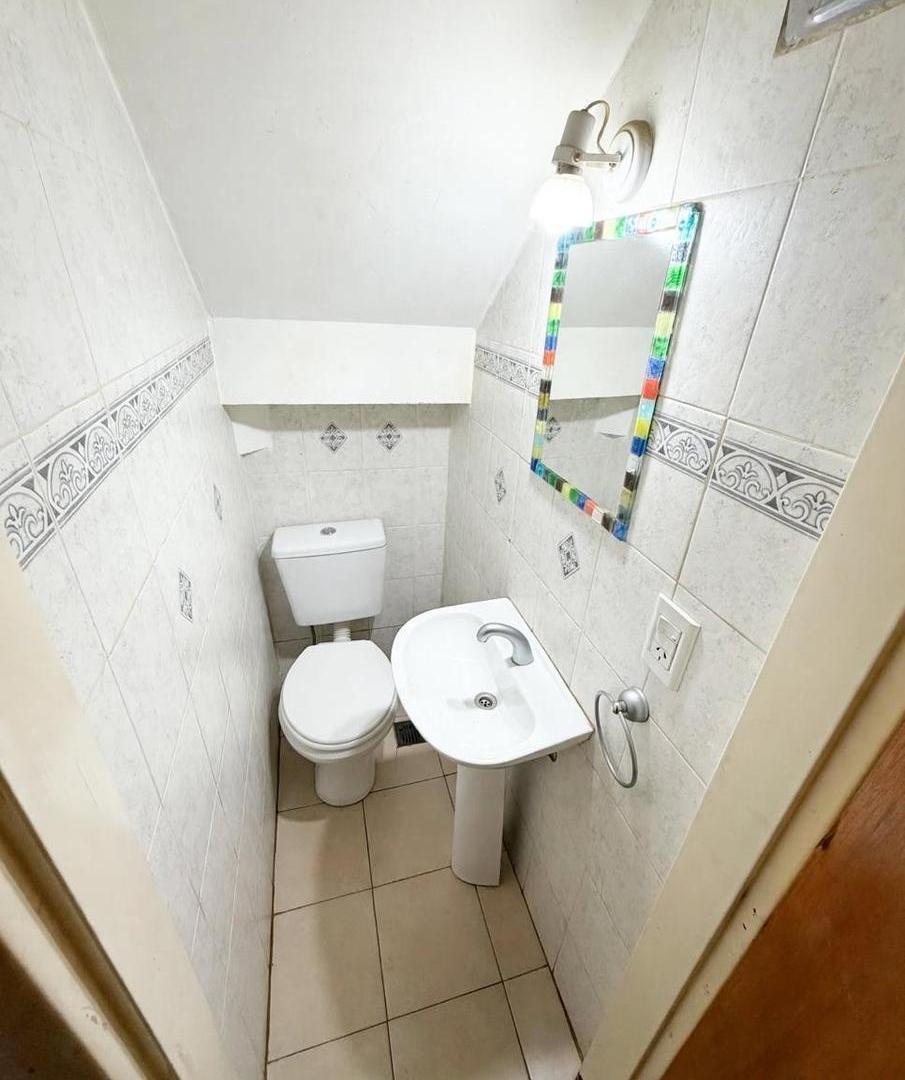 Foto de Casa Duplex en venta de 3 dormitorios en Puerto Madryn, imagen 2