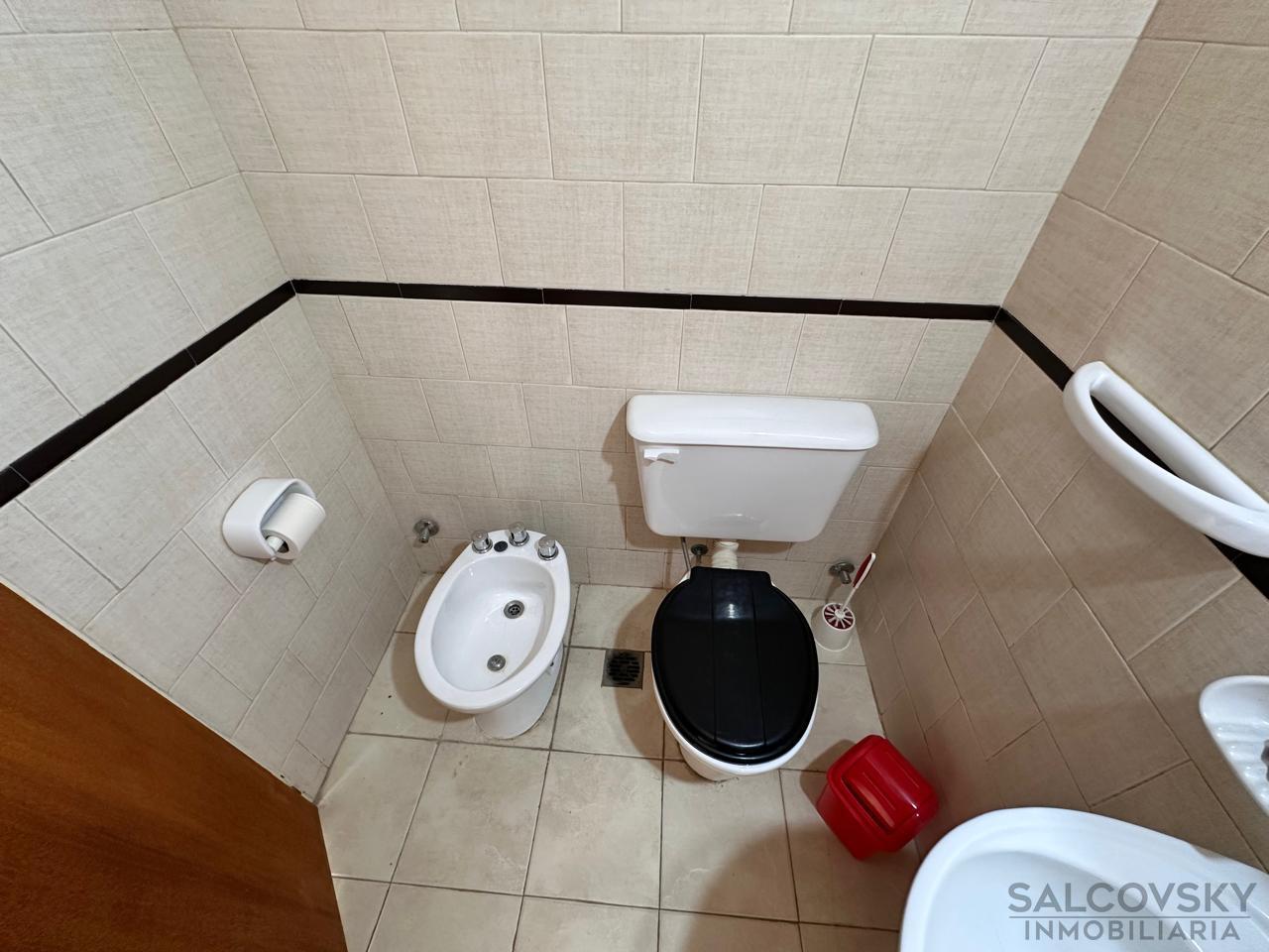 Foto de Departamento en alquiler amoblado de 1 dormitorio en Puerto Madryn, imagen 3
