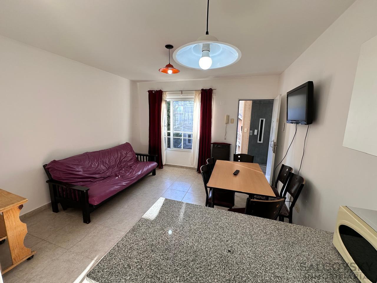 Foto de Departamento en alquiler amoblado de 1 dormitorio en Puerto Madryn, imagen 2