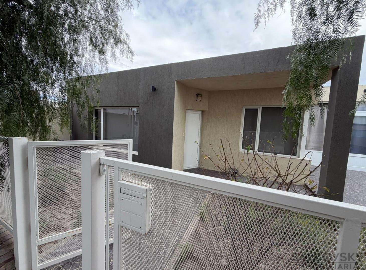 Foto de Casa en venta de 2 dormitorios en Solana de la Patagonia puerto Madryn, imagen 1