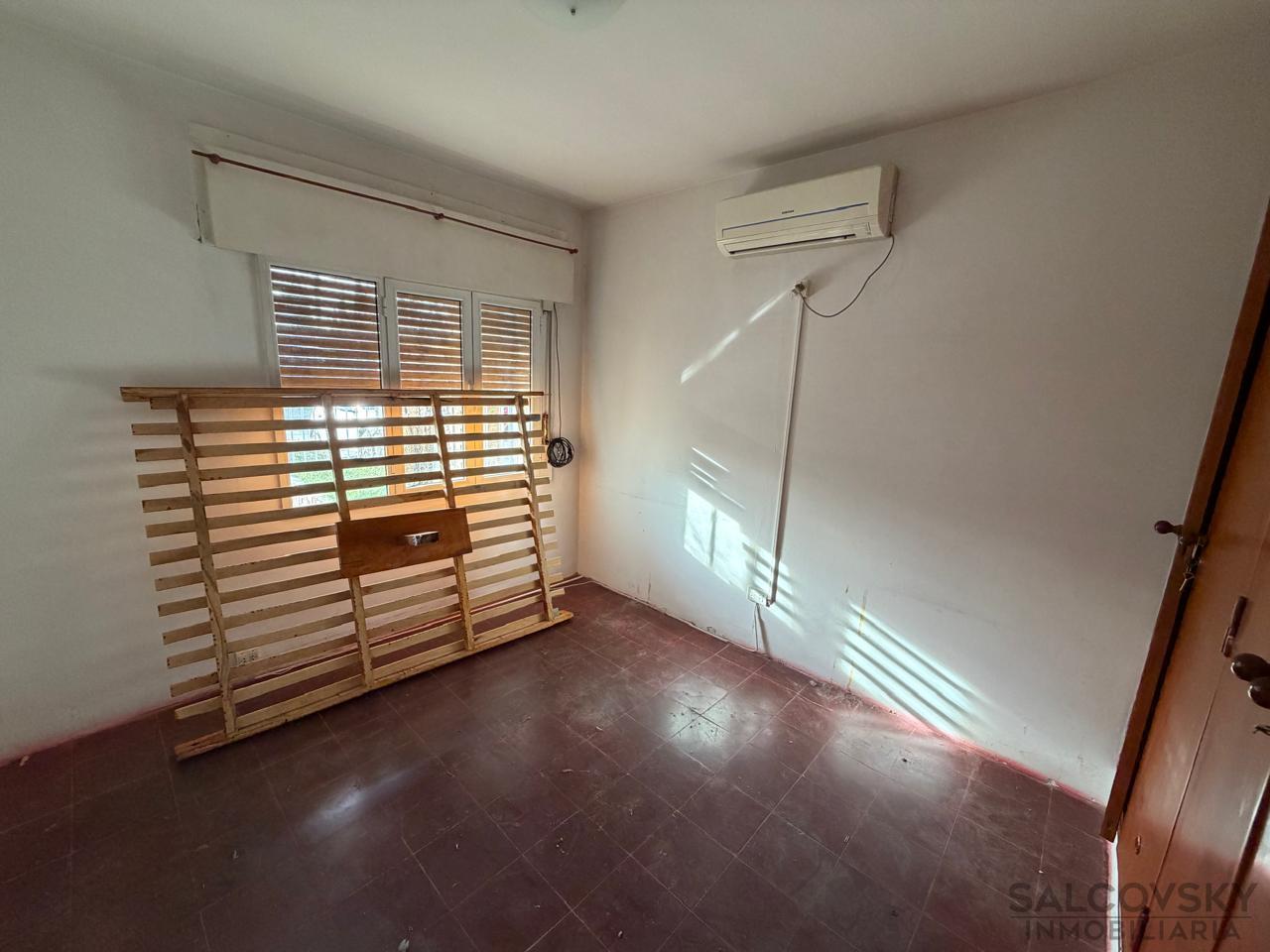 Foto de Casa en venta de 3 dormitorios quincho con parrilla y depósito, imagen 3