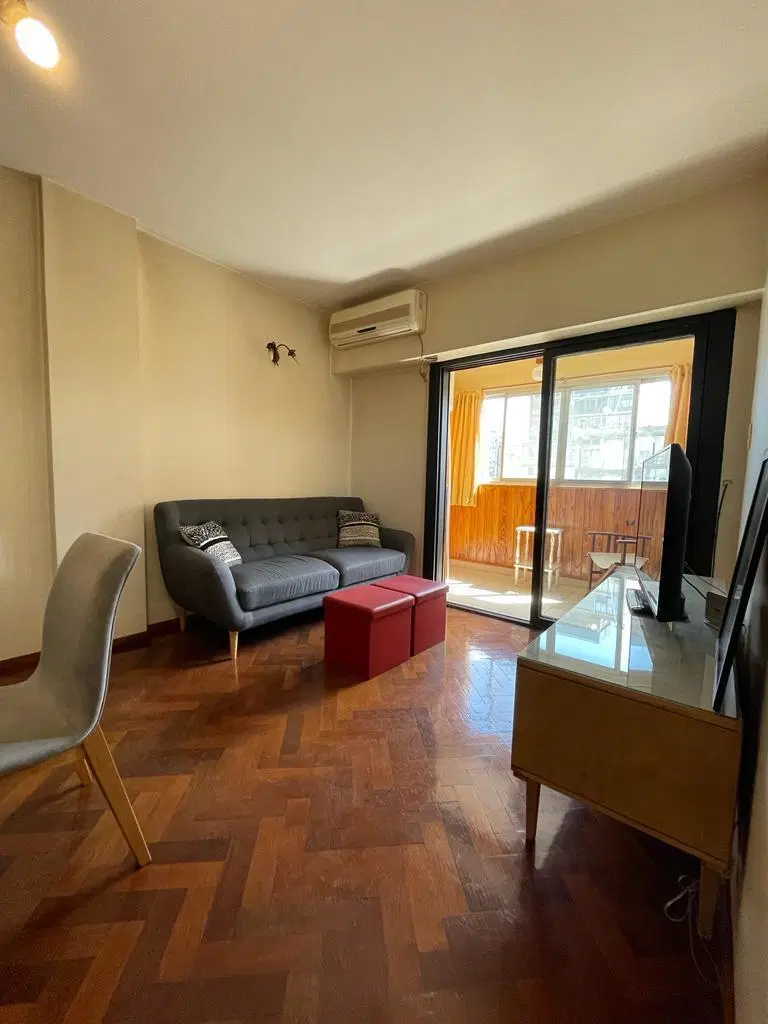 Venta Departamento 2 dormitorios Centro Rosario 3