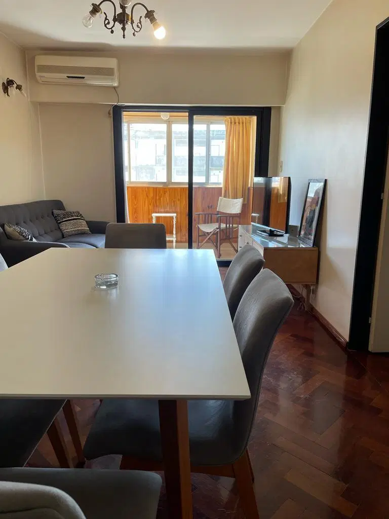 Venta Departamento 2 dormitorios Centro Rosario 5