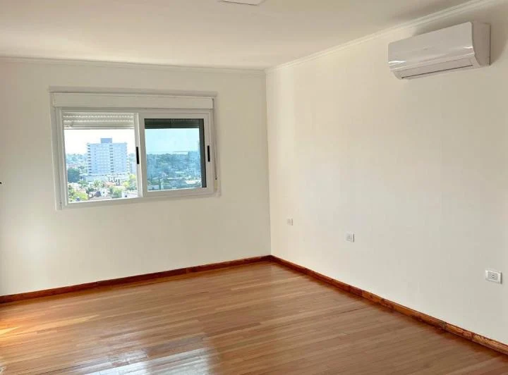 Departamento de 2 dormitorios, excelente ubicación 3