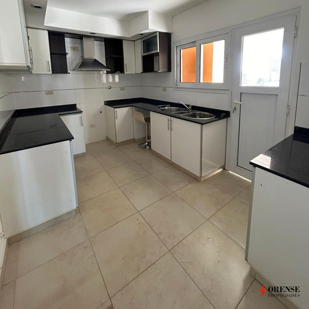 Foto de Amplio departamento, 3 dormitorios, imagen 4