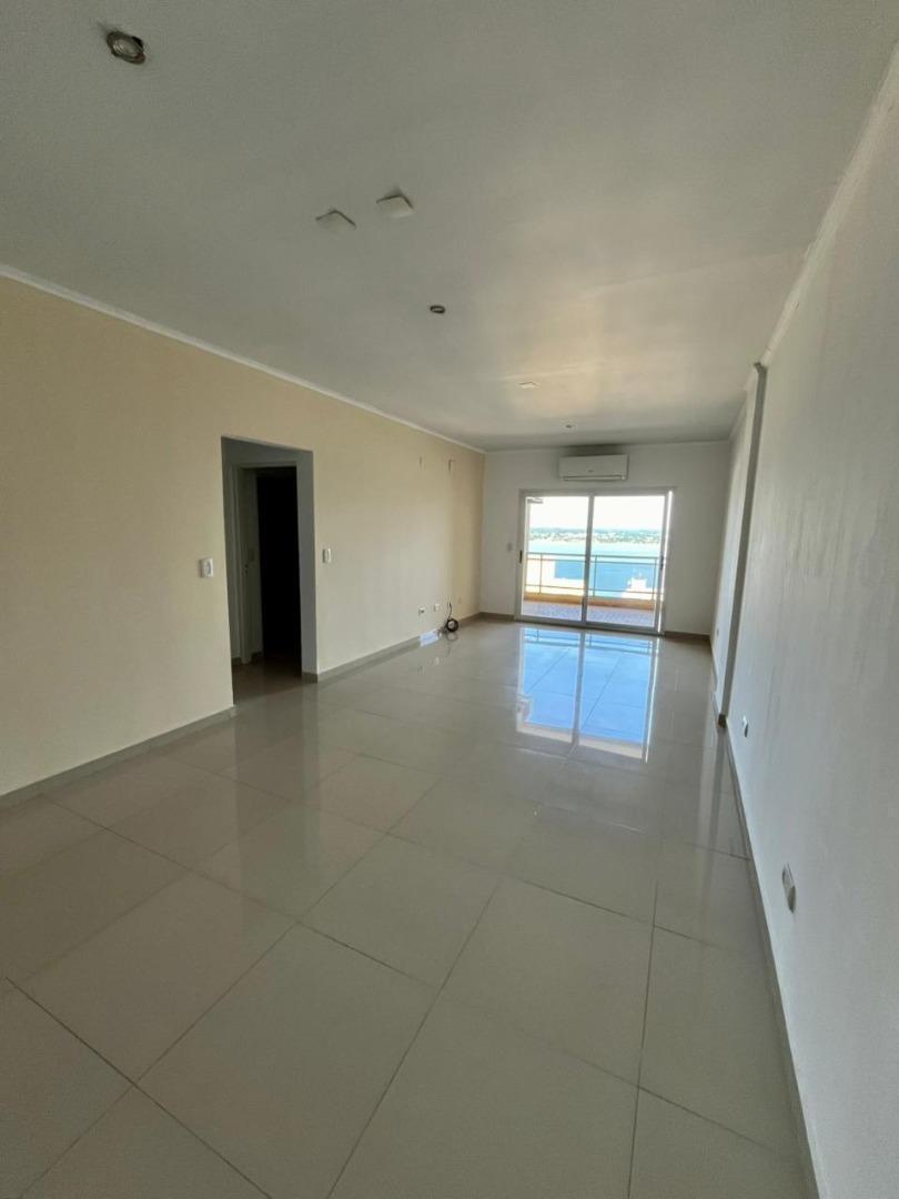 Foto de Departamento amplio de 2 dormitorios, imagen 3