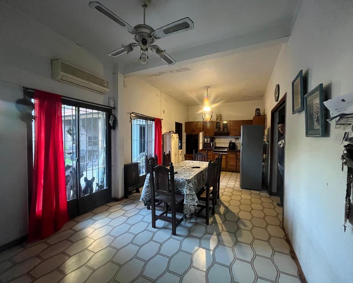 Venta Casa en Banfield 5