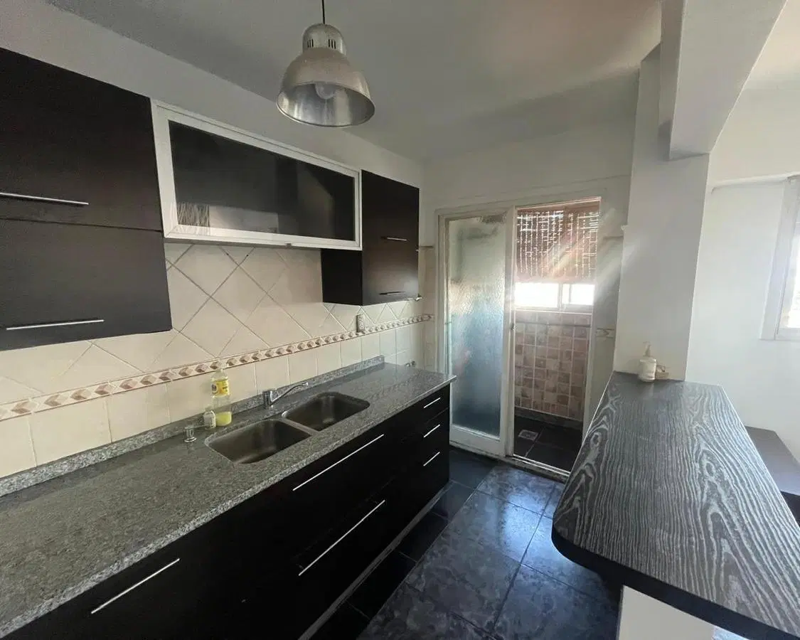 RAMOS MEJIA DEPARTAMENTO EN VENTA !! 3
