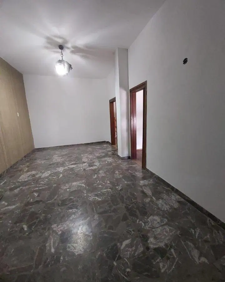 Venta casa en Caseros, Tres de Febrero 3