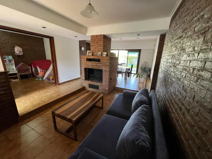 CASA en CHASCOMUS - Barrio SAN JOSE 8