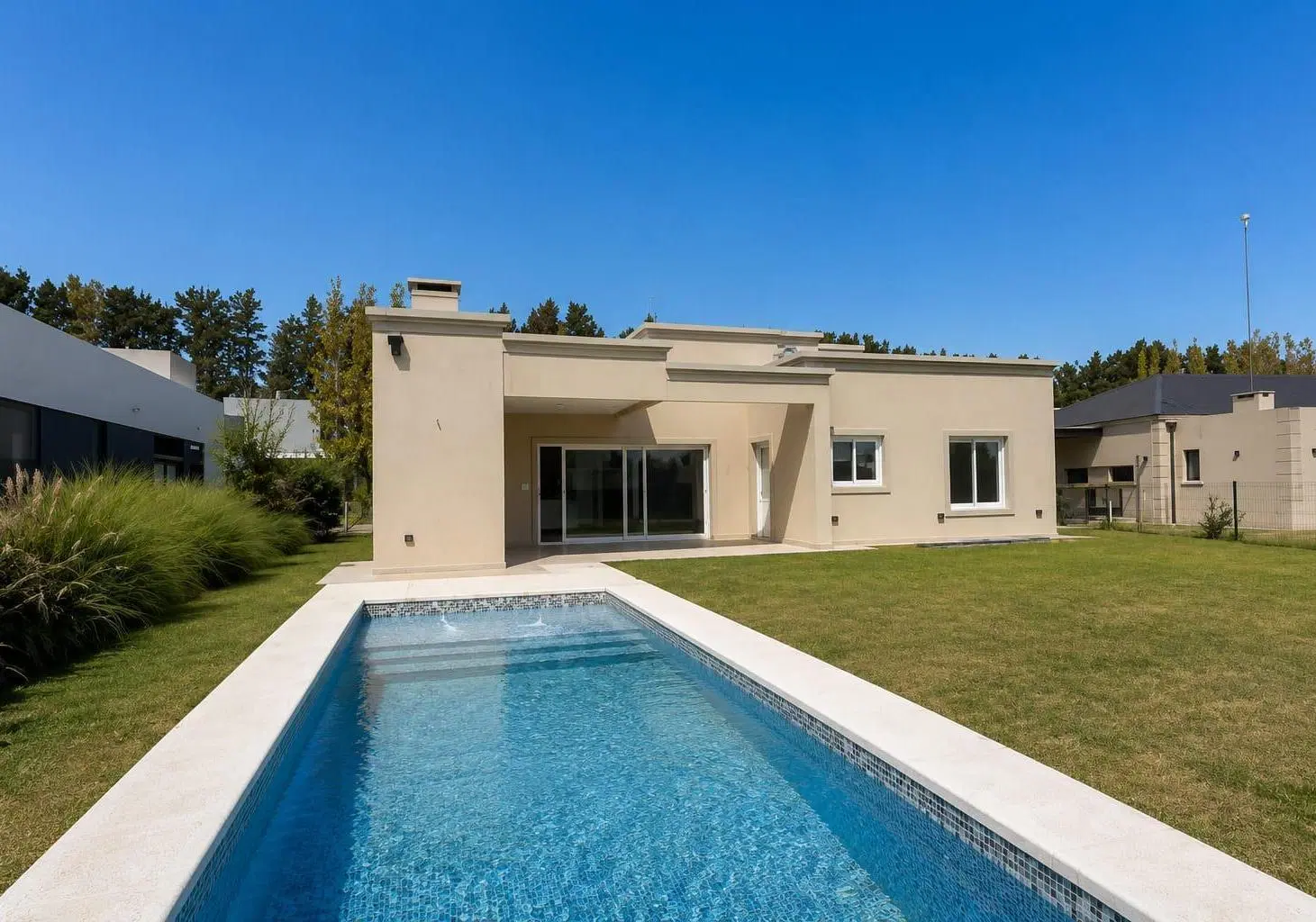 Casa En Venta A Estrenar CANNING - Barrio SANTA INES 3