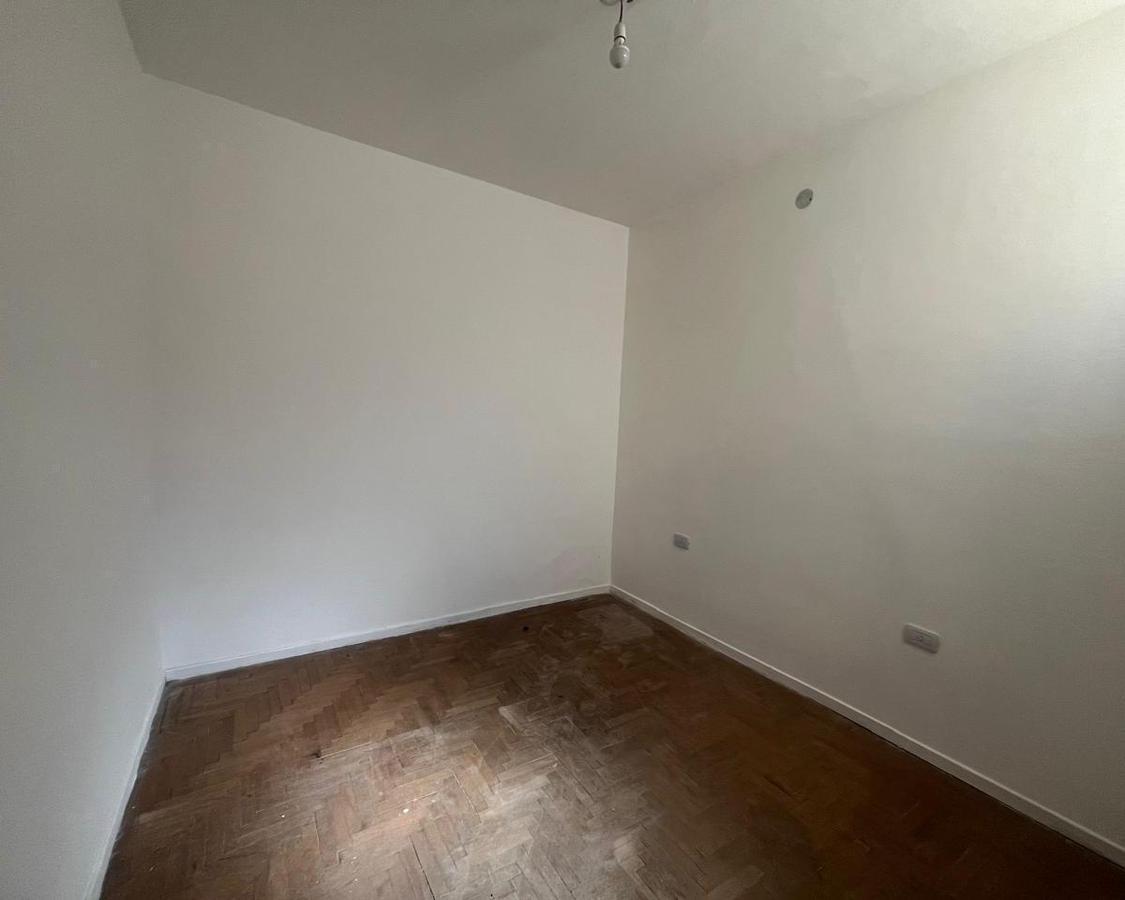 Foto de DEPARTAMENTO -PH EN VENTA, REMEDIOS DE ESCALADA, LANUS, imagen 2