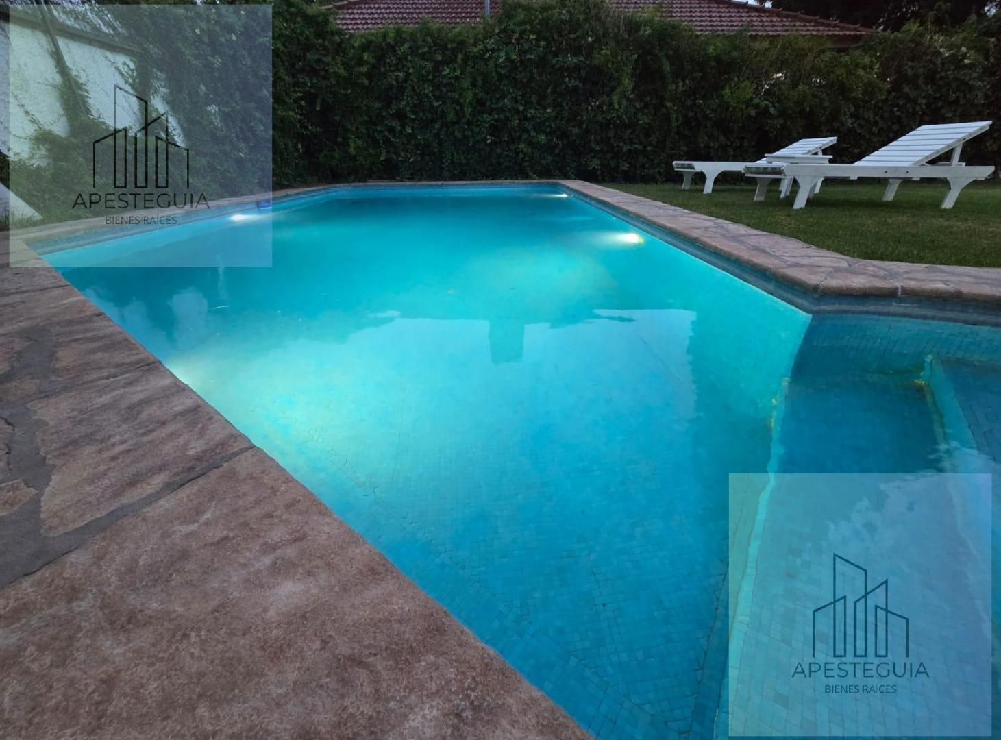 Foto de Casa en Hurlingham - 5 Ambientes - Parque - Pileta - Quincho, imagen 5