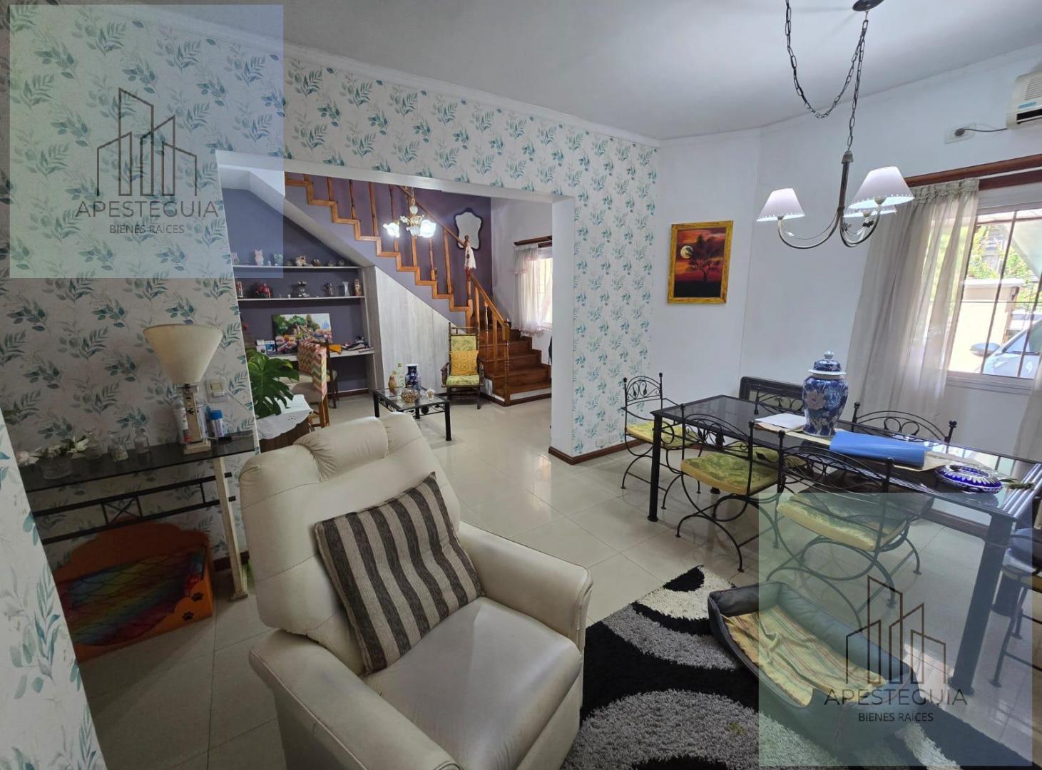 Foto de Venta - Casa en Florida - 6 Ambientes - Excelente, imagen 2