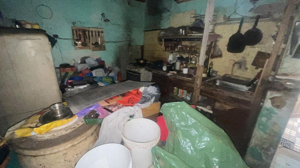 Foto de Venta Casa con Local – Remedios de Escalada, Lanús, imagen 2