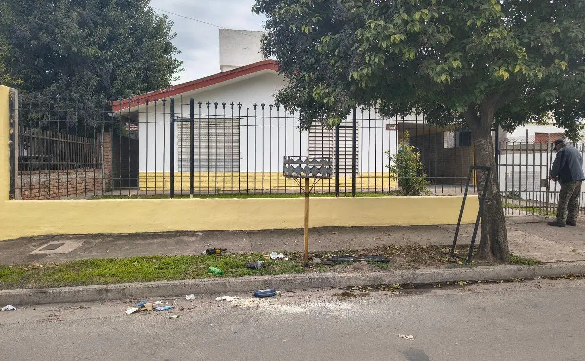 Casa de 2 dorm. Con amplio patio 1