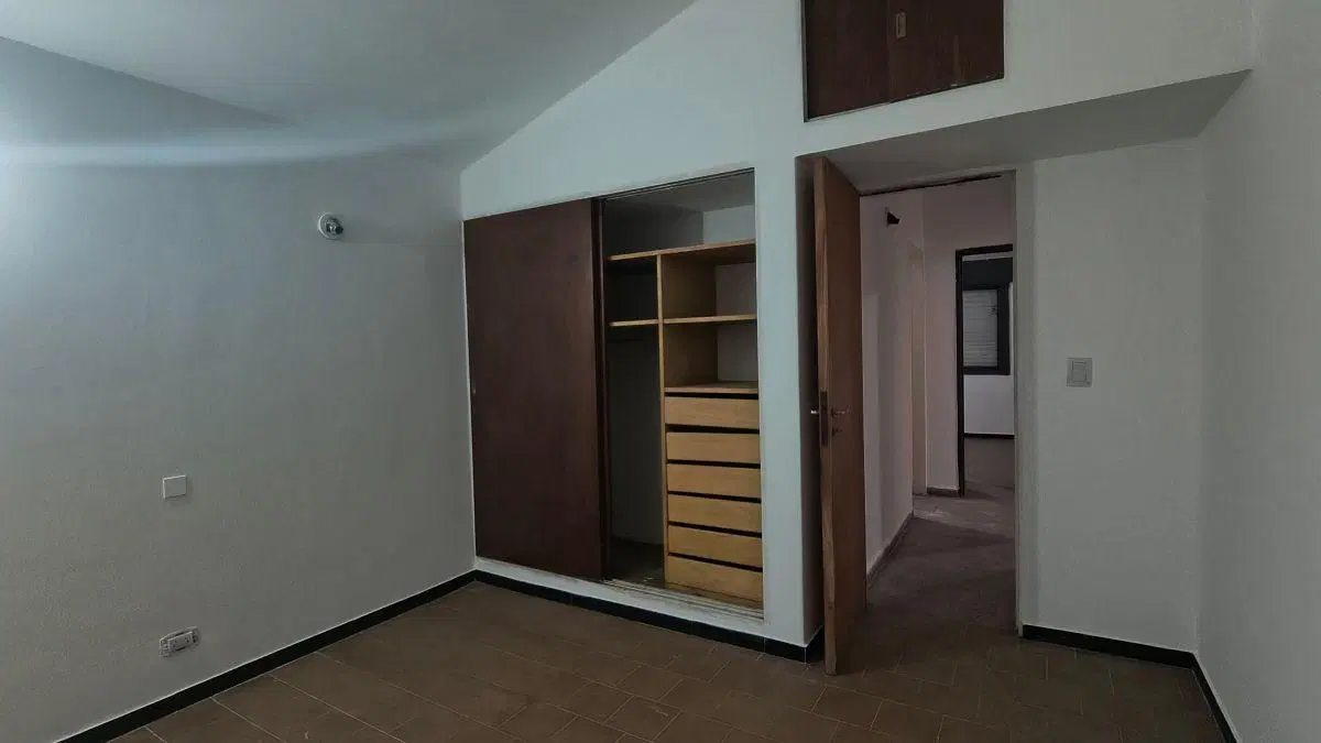 Casa de 2 dorm. Con amplio patio 5