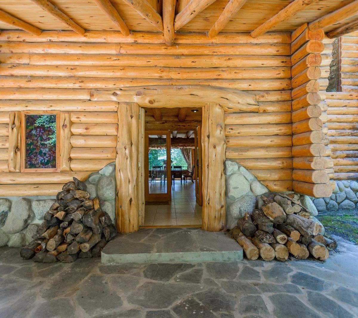Foto de Casa en Venta en Villa La Angostura, imagen 3