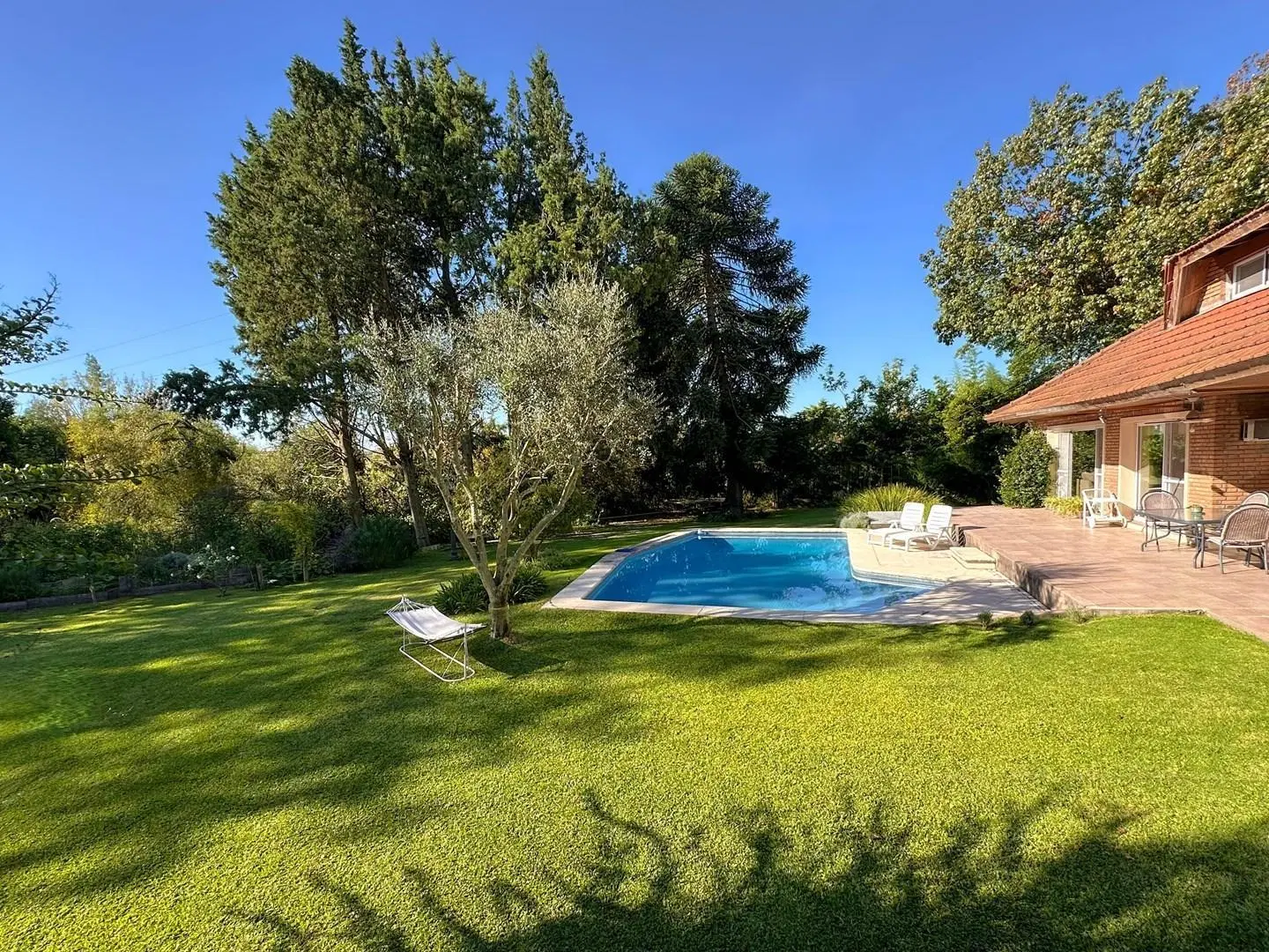 Casa en Venta | 6 Dormitorios | Lote 1400m2| Los Lagartos CC | Apto crédito 4