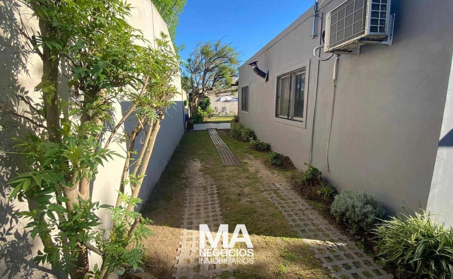 Foto de Casa en Venta en Derqui, Pilar, G.B.A. Zona Norte, imagen 1