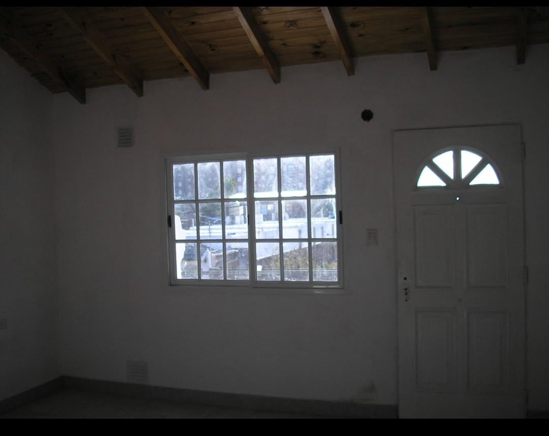 Foto de Departamento Ph 2 ambientes Sarandí, imagen 1
