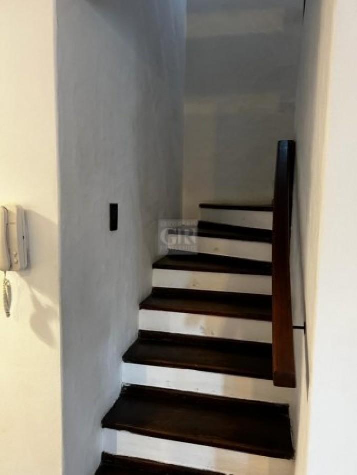 Triplex 5 Amb. Proximo Guemes. 5