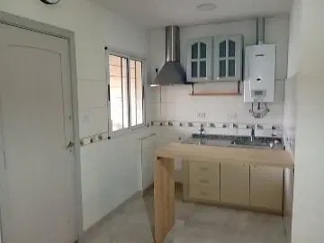 Casa PH en Alquiler en Boulogne | 2 Dormitorios | Jardín y Parrilla 3