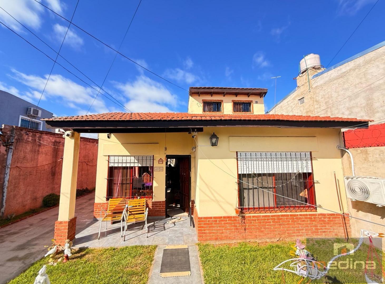 Foto de Casa en venta de 3 ambientes en Don Torcuato, con cochera, jardin y, imagen 4