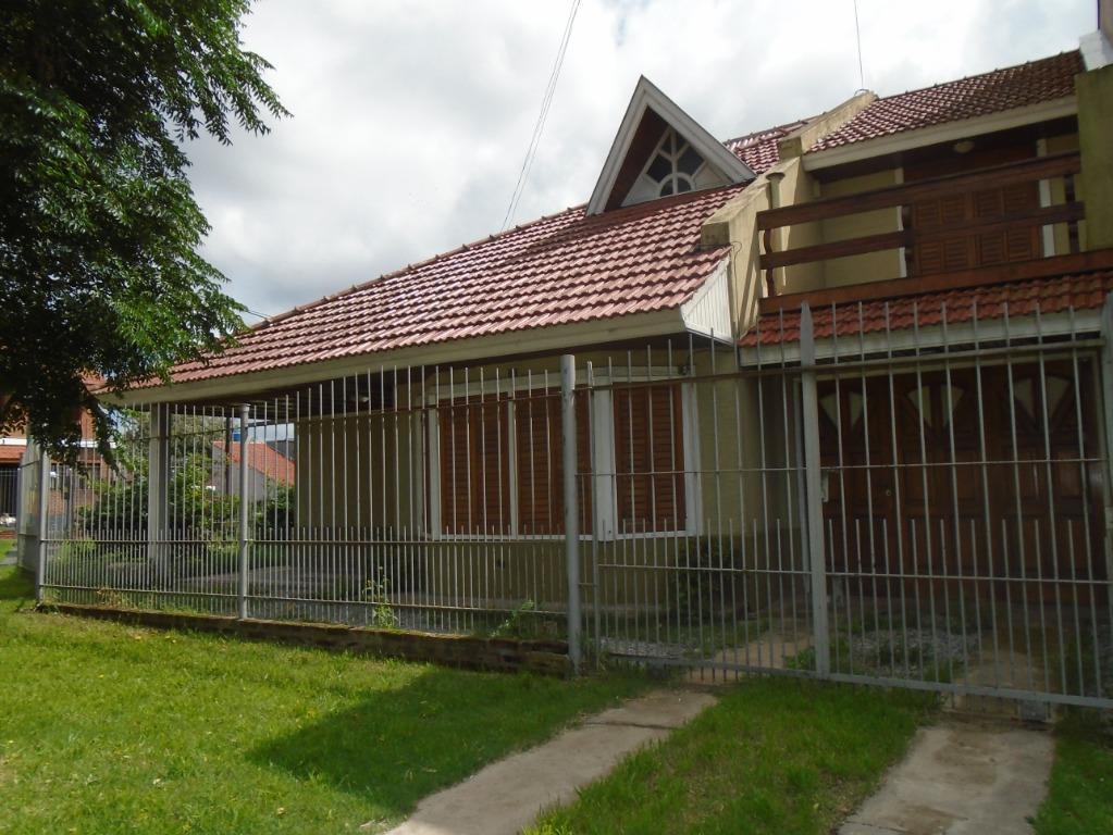 Chalet Amplio de 7 Ambientes en Juramento 2