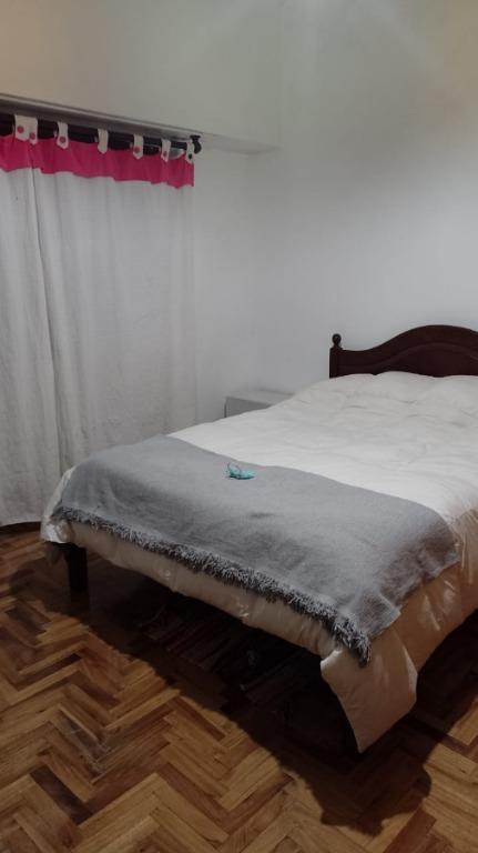 Chalet 3 Ambientes ¡Apto Crediro! en Venta en Barrio Lourdes 5