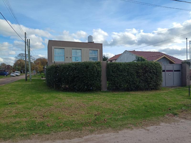 **CASA MODERNA 6 AMBIENTES EN COLINAS DE PERALTA RAMOS**