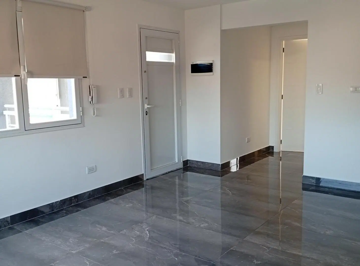 **DEPARTAMENTO EN ALQUILER 24 MESES EN CERRITO** 4
