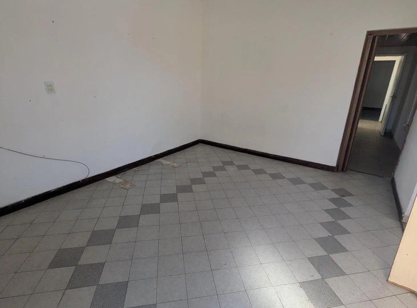 **VIVIENDA AL FRENTE EN ALQUILER 24 MESES EN BARRIO COLINAS DE PERALTA RAMOS** 2