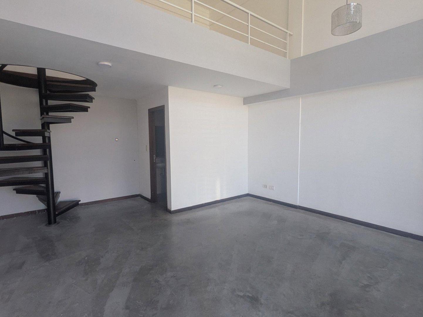 Foto de **LOCAL COMERCIAL EN ALQUILER EN BARRIO COLINAS DE PERALTA RAMOS, SOBRE, imagen 4