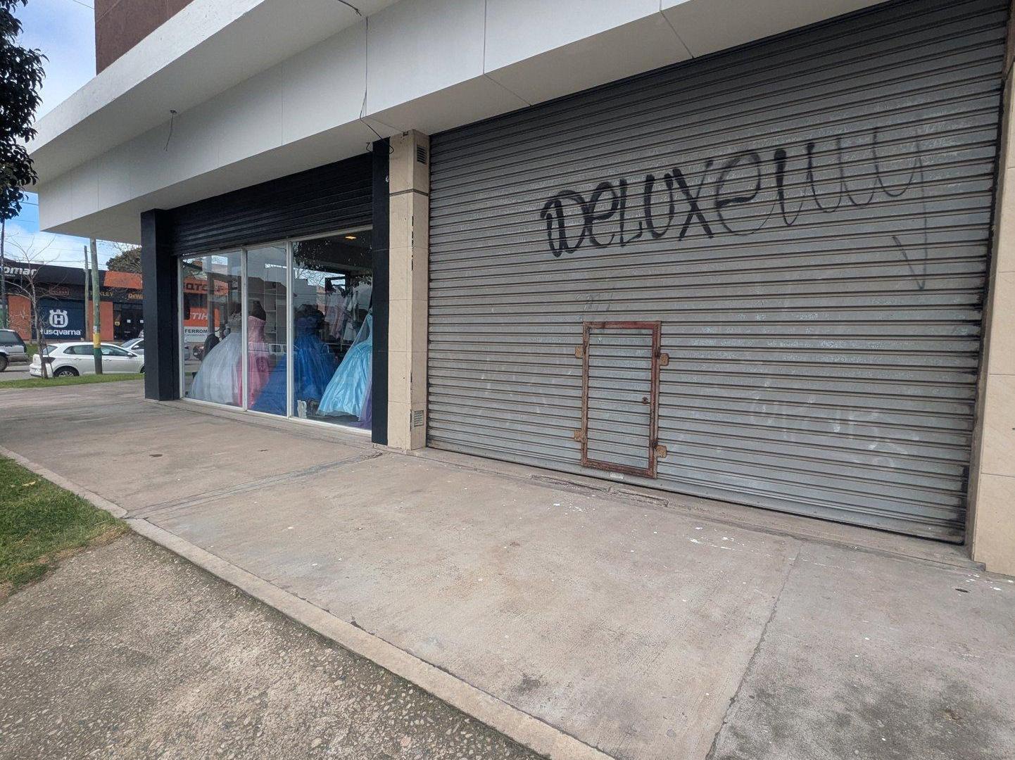 Foto de **LOCAL COMERCIAL EN ALQUILER EN BARRIO COLINAS DE PERALTA RAMOS**, imagen 2