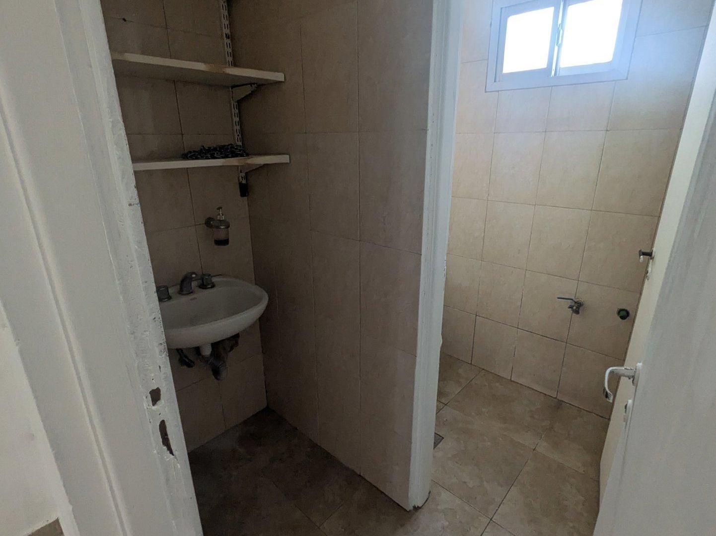 Foto de **LOCAL COMERCIAL EN ALQUILER EN BARRIO COLINAS DE PERALTA RAMOS**, imagen 5