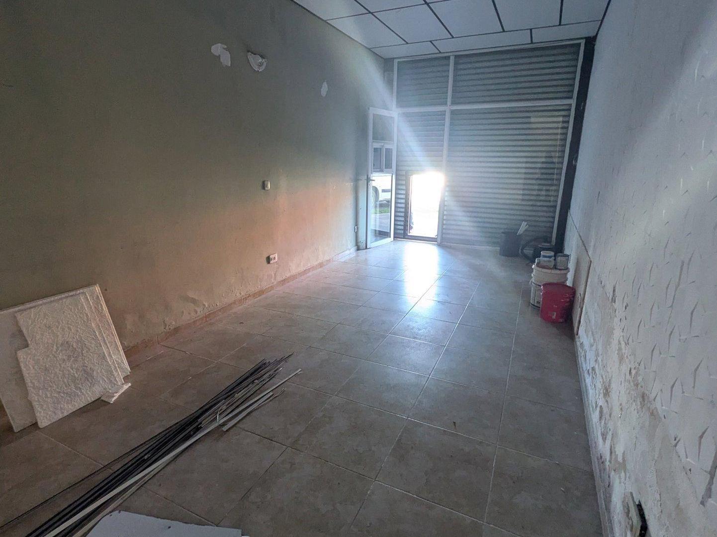Foto de **LOCAL COMERCIAL EN ALQUILER EN BARRIO COLINAS DE PERALTA RAMOS**, imagen 3