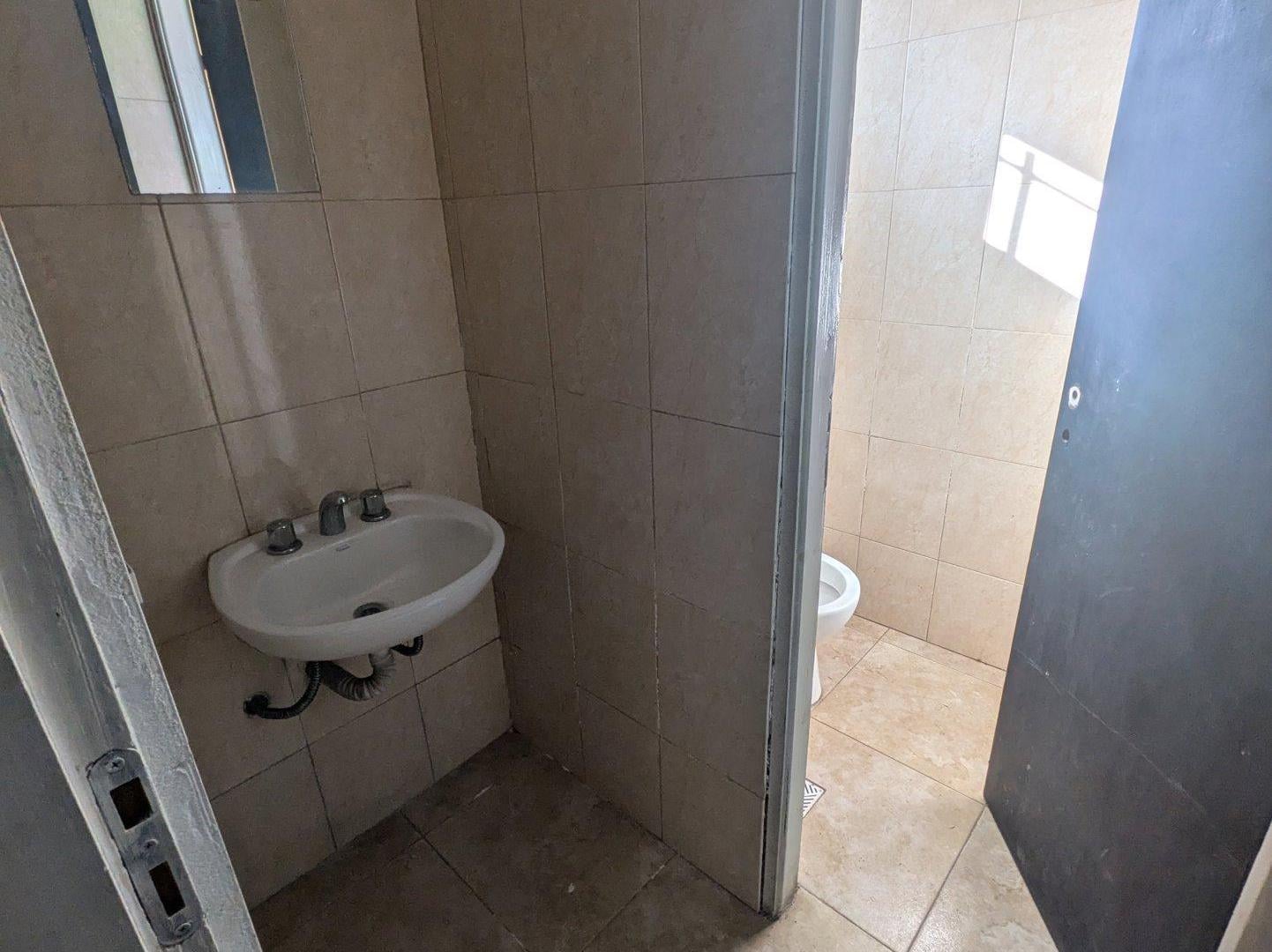 Foto de **LOCAL COMERCIAL EN ALQUILER EN BARRIO COLINAS DE PERALTA RAMOS**, imagen 5