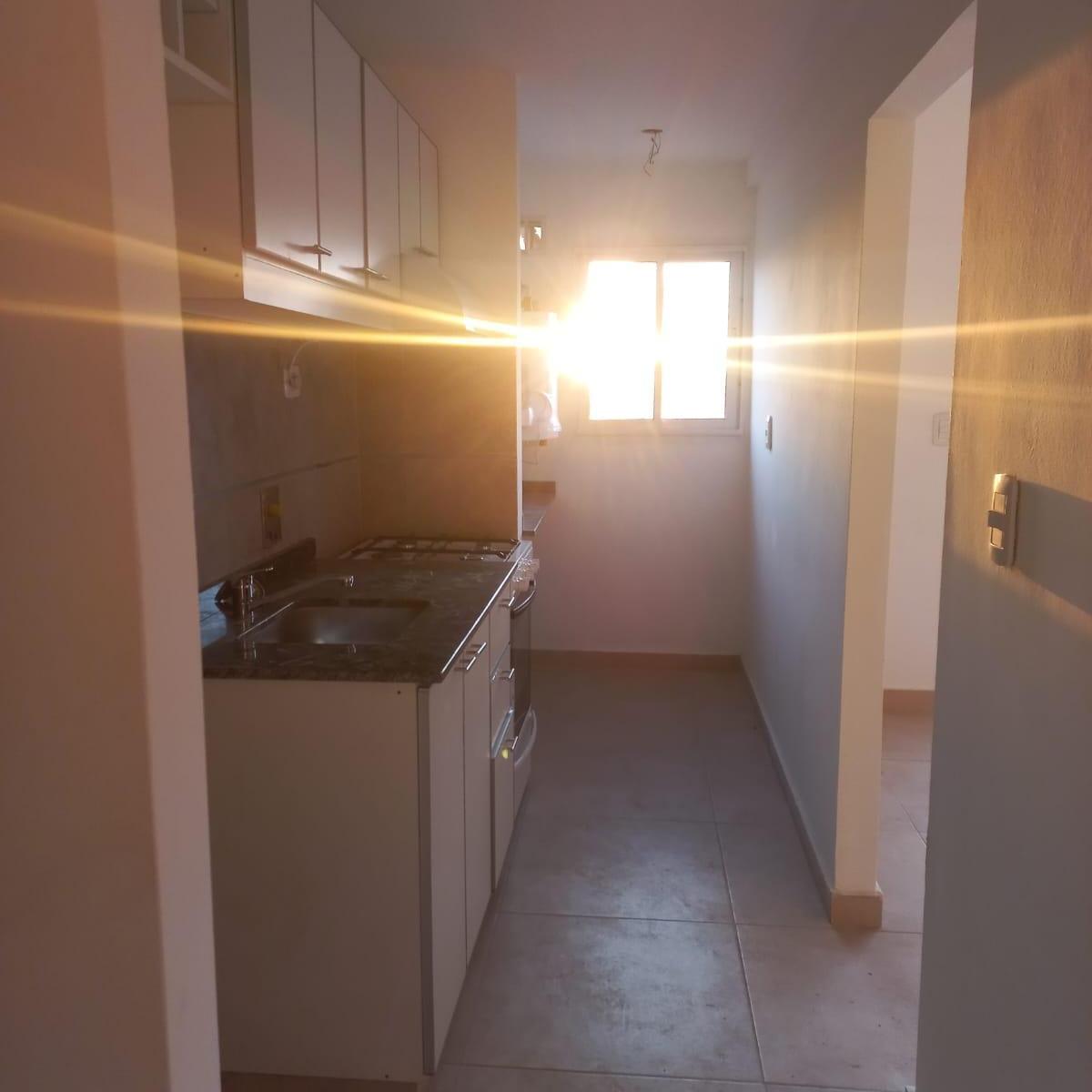Foto de A ESTRENAR -TRES AMBIENTES CON COCHERA Y SUM-, imagen 4