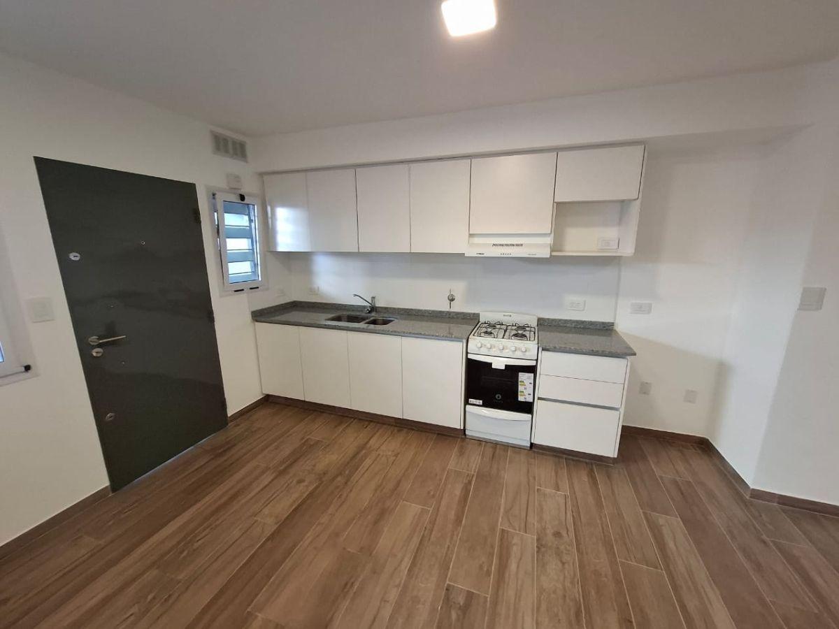 Foto de A ESTRENAR! PH DE TRES AMBIENTES- SIN EXPENSAS, imagen 2