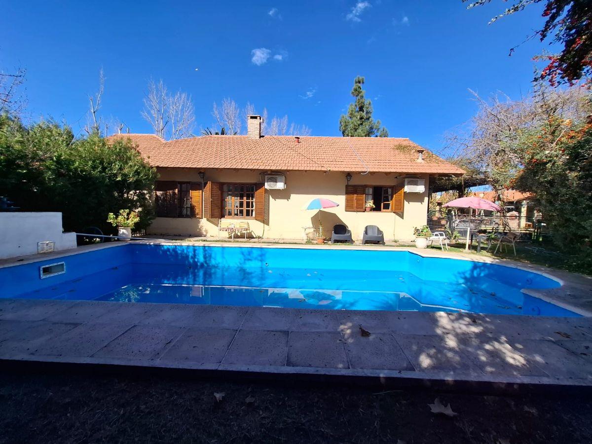 Foto de Casa en Alquiler en barrio Solares de Gabrielli, imagen 4
